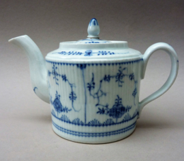 Antique Thuringia Strawflower porcelain teapot