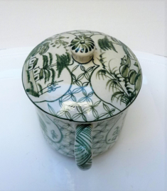 Vietnamese Dong Thanh porcelain mug