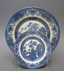 Blue Willow ironstone bread plates
