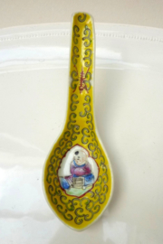 Chinese yellow ground Famille Rose porcelain spoon with boy