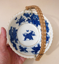 Japanese blue white porcelain Karako bonbon dish