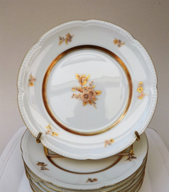 Heinrich white gold dessert plates Dresden style