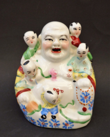 Chinese 1950 porseleinen Budai Happy Buddha met vijf jongens