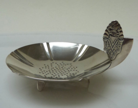 Gero verzilverd Art Deco theezeefje AVRO