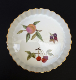 Royal Worcester Evesham Gold porcelain flan dish