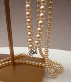 Long majorica pearl necklace