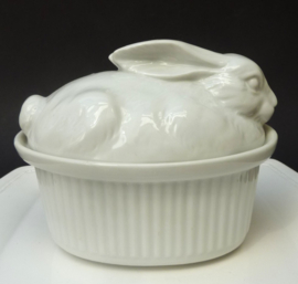 White porcelain rabbit turreen