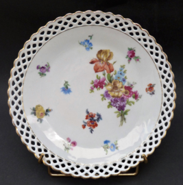 Schumann Dresden Floral reticulated porcelain dessert plate