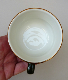 Apilco cappuccino kop en schotel groen Vert Empire met goud