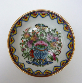 Cantonese Rose Medallion dish 1960