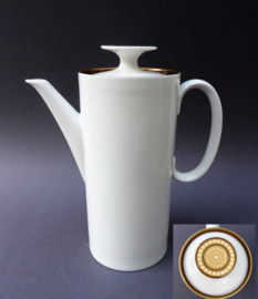 Thomas Medaillon coffee pot