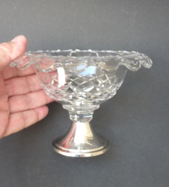 Cut crystal sugar coupe on silver base