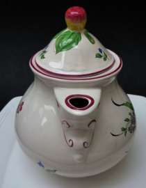 K & G Luneville Old Strasbourg faience theepot 19e eeuw