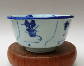 Vintage Chinese blue and white Lotus Spiral bowl