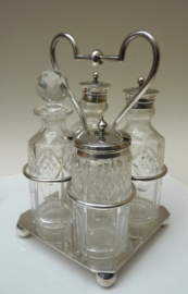 Cruet sets Condiment jars