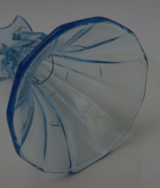 Rosice blauw glazen Art Deco raket vaasje