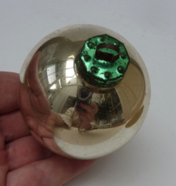 Vintage zilveren kerstbal groen kroontje 7 cm