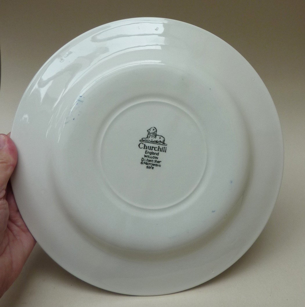 Churchill Blue Willow dinner plate 26.5 cm