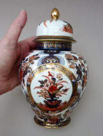 Vintage Japanse Imari porseleinen dekselvaas