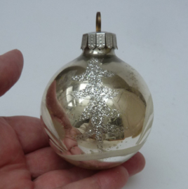 Vintage kerstbal zilver glitterkerstboom 7 cm