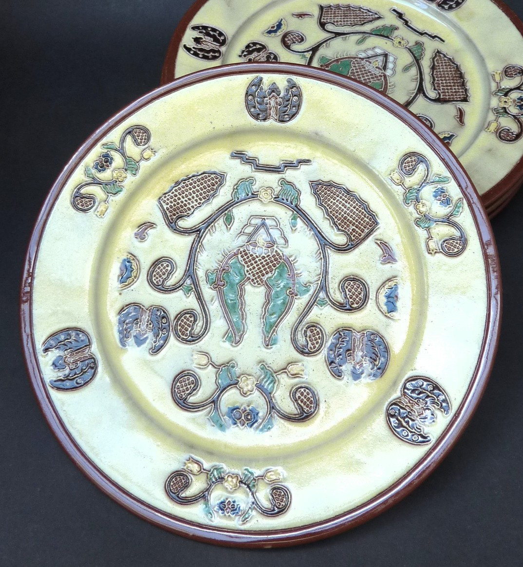 Majolica dinerborden Meandallai Indonesie