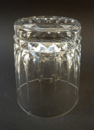 Double old fashioned crystal whisky glass with diamond pattern