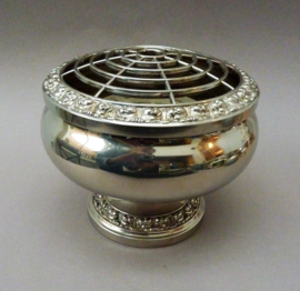 Ianthe of England silver plated rose bowl