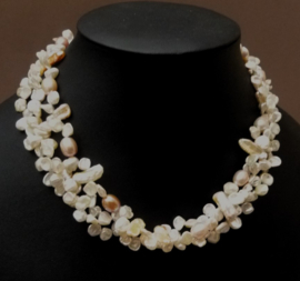 Keshi pearl necklace 3 strands