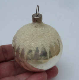 Vintage kerstbal zilver gesuikerd 6 cm