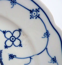 Gareis Kuehnl und Co Victorian Blue Saks plate