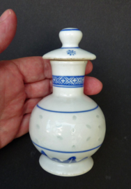 Chinese Wanyu porseleinen sojasaus fles met schroefdop