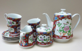 Chinese Famille Rose porcelain coffee tea service