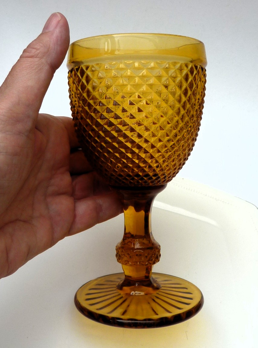 Ivima Vista Alegre waterglas Bicos Diamond Point Amber