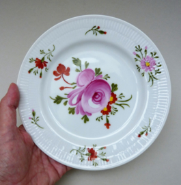 August Warnecke East Frisian Rose breakfast dessert plate