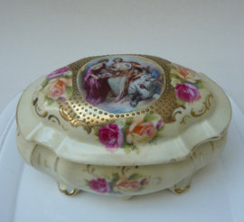 Trinket boxes