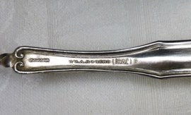 WMA Rogers pattern America twisted master butter knife