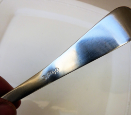 Sola GZ model 620 gehamerde sauslepel
