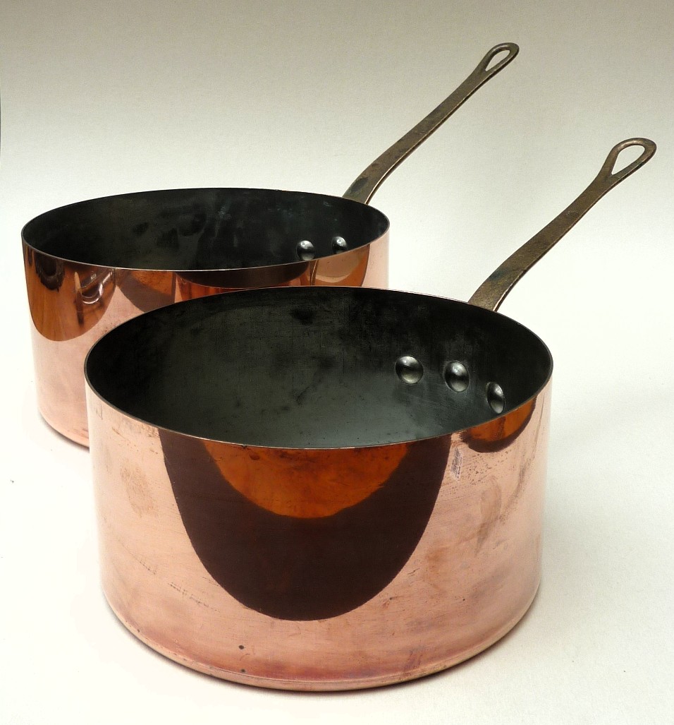 Metaux ouvres Vesoul Art et Cuisine koperen sauteer pannen