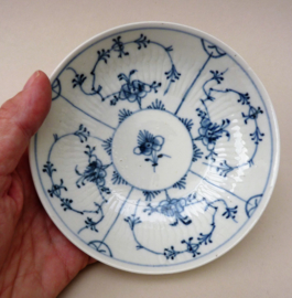 Ilmenau Thuringia Strawflower porcelain dish