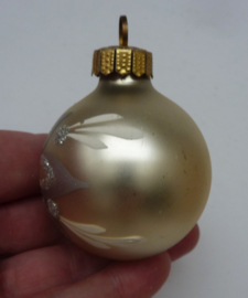 Vintage kerstbal zilver 6 cm
