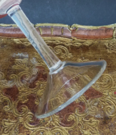 Kristallen dessert wijnglazen met bloem guirlande gravure