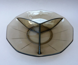 Mid Century drievaksschaal in rookglas