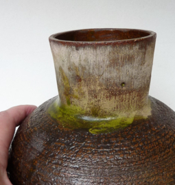 Studio Pottery Ikebana vaas Japanse stijl gesigneerd