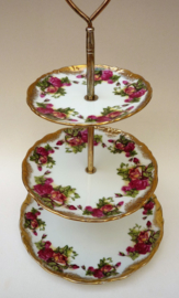 Porcelain high tea etagere with roses