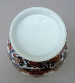 Vintage Japanese Imari porcelain lidded vase