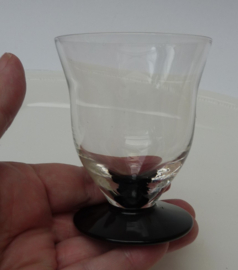 Kristalunie Art Deco glazen op paarse voet Ponti