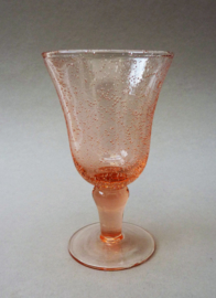 Bubble glass wine glass Patel Pink