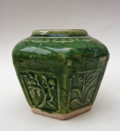 Chinese jade groen geglazuurde Shiwan gemberpot