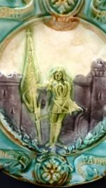 Faiencerie de Wasmuel Barbotine  commemorative plate beatification of Jeanne d'Arc