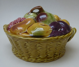 Antique Sarreguemines barbotine Fruit tureen